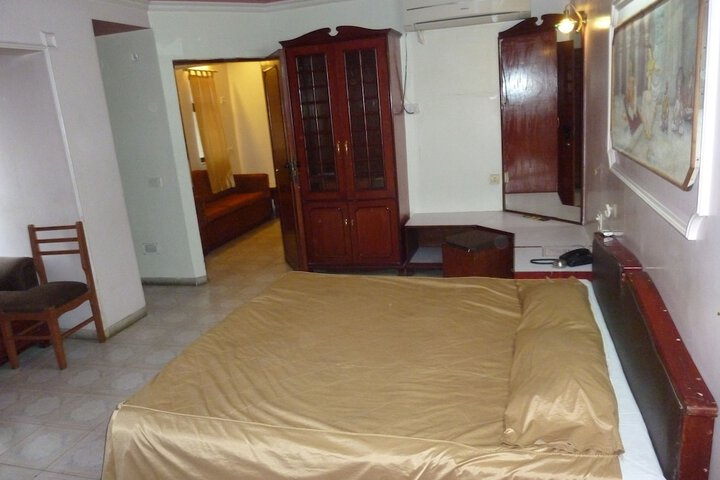 Room 29 of 45