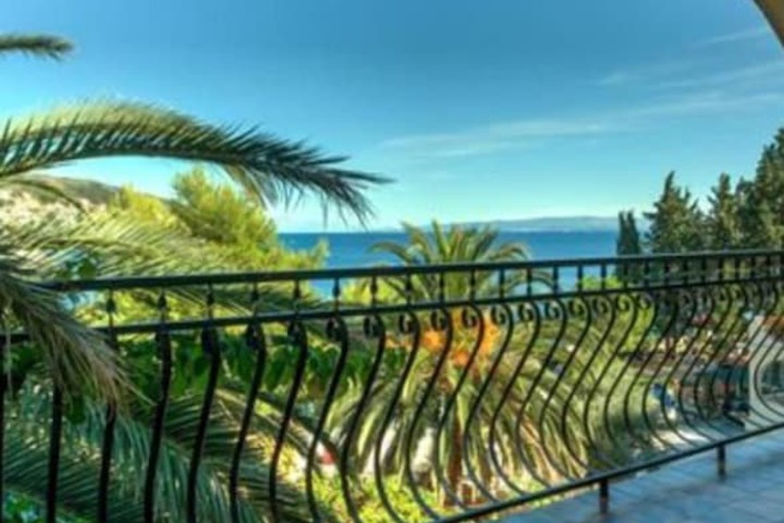Terrace/Patio 7 of 22