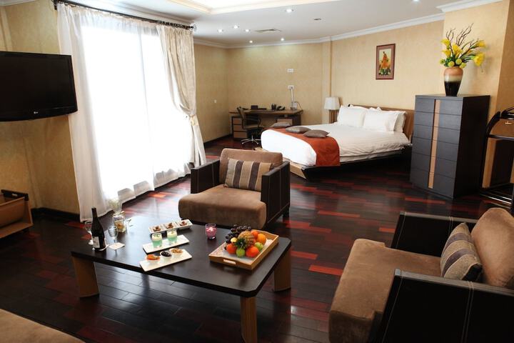 Room 15 of 46