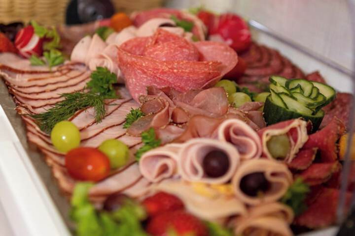 Dining 49 of 69
