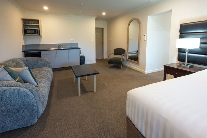 Room 61 of 120