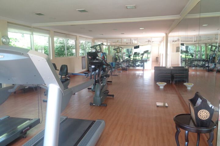 Hotel with Gym