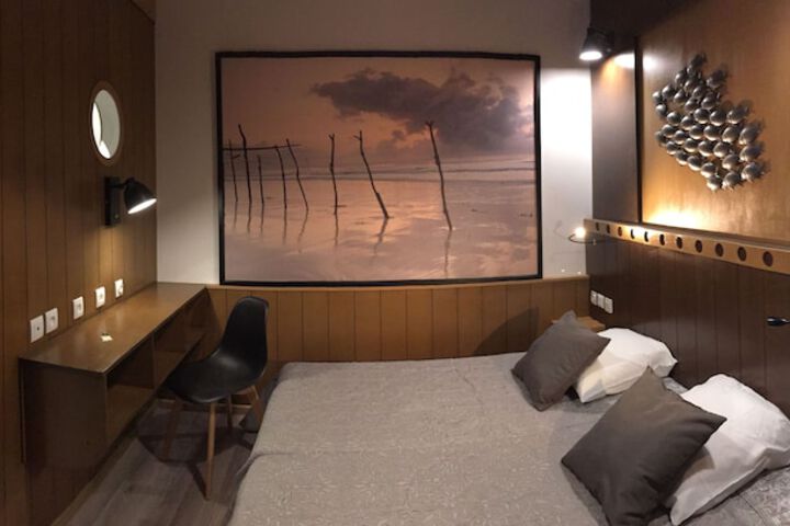 Room 10 of 64
