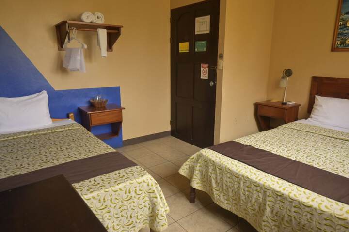 Room 102 of 269
