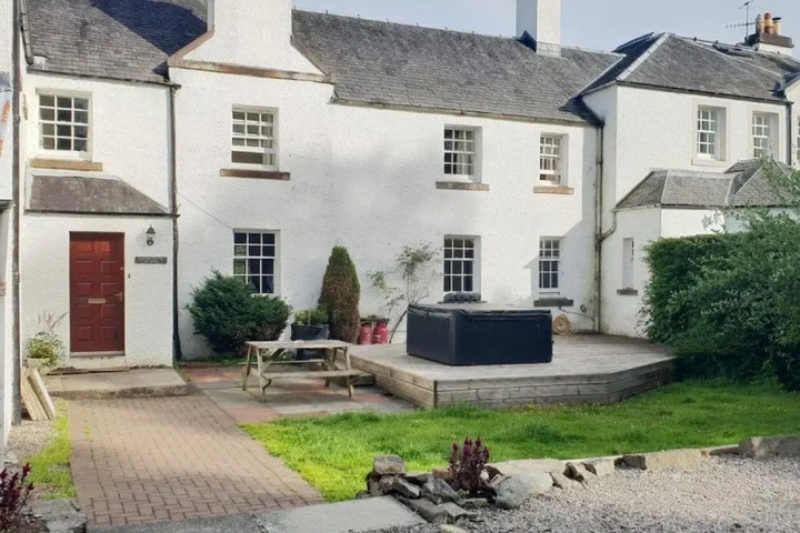 Easter house of Ross self catering