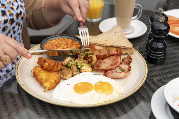 Breakfast/Coffee Service 35 of 46