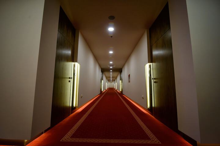 Ballroom/Hall 131 of 146