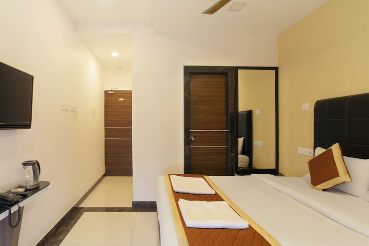 Room 3 of 29