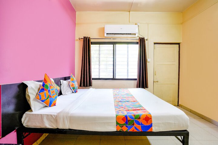 Room 20 of 28