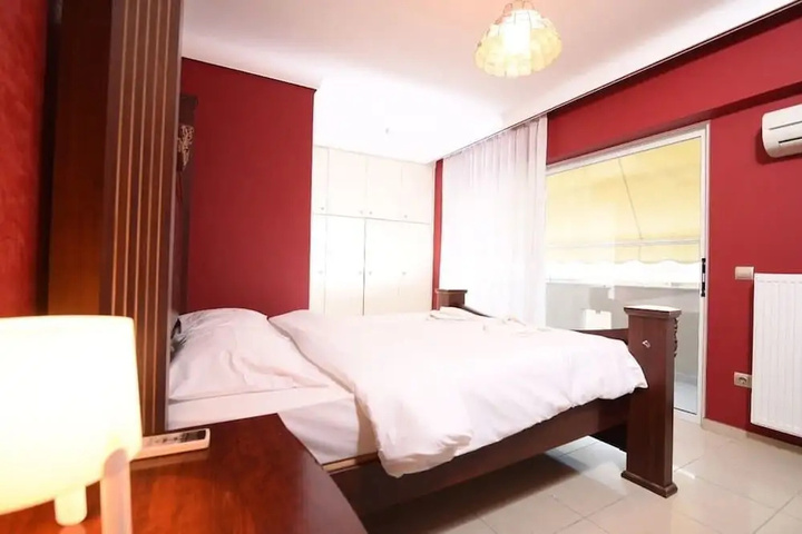 Room 3 of 19