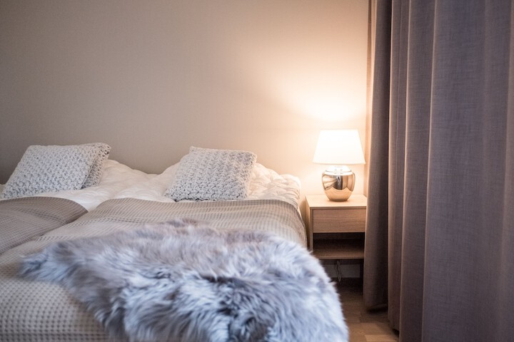 Room 10 of 33