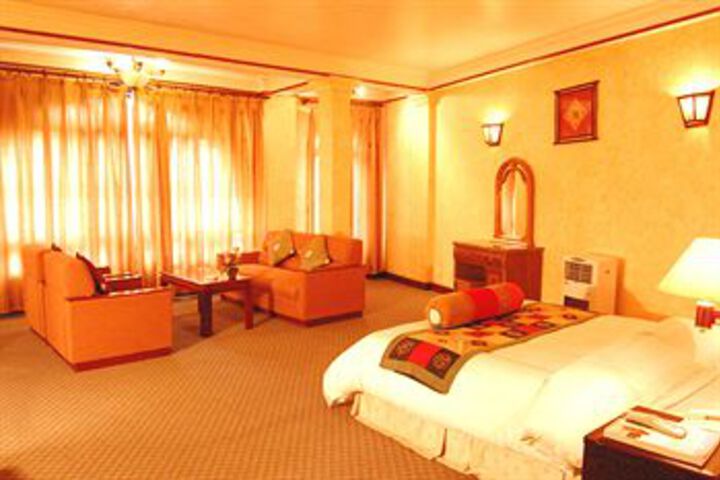 Room 7 of 23