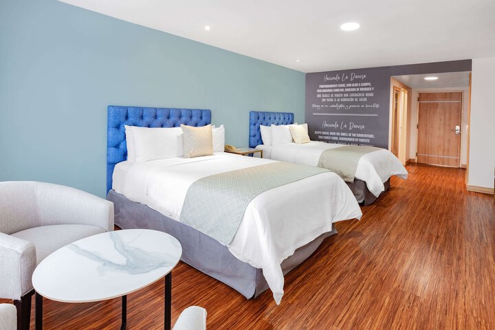 Room 14 of 71
