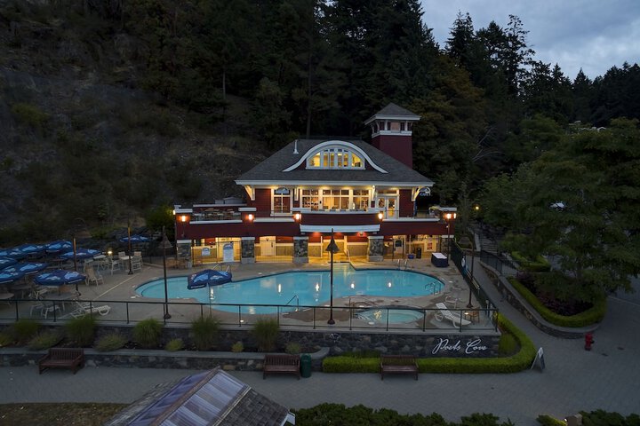 Pool 28 of 51