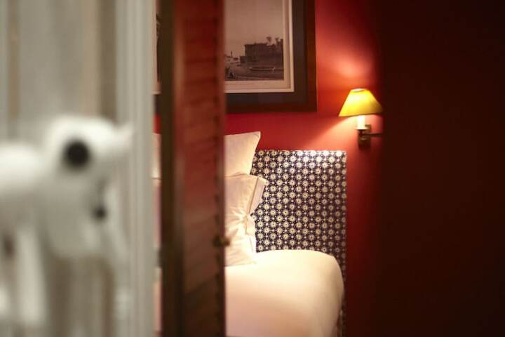 Room 18 of 61