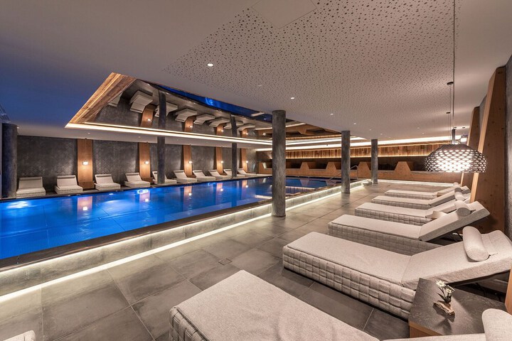 Pool 26 of 106