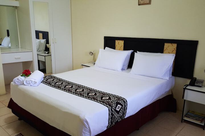 Room 52 of 89