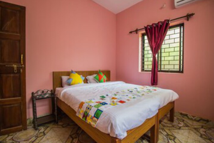 Room 7 of 11