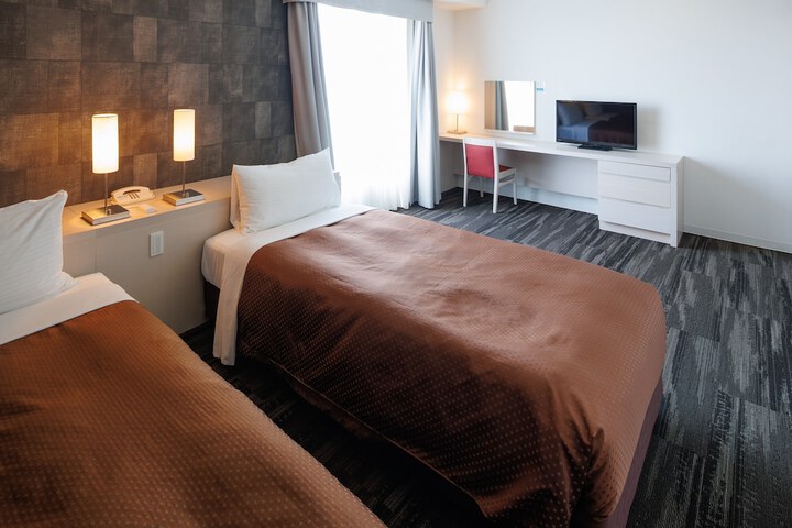 Room 7 of 20
