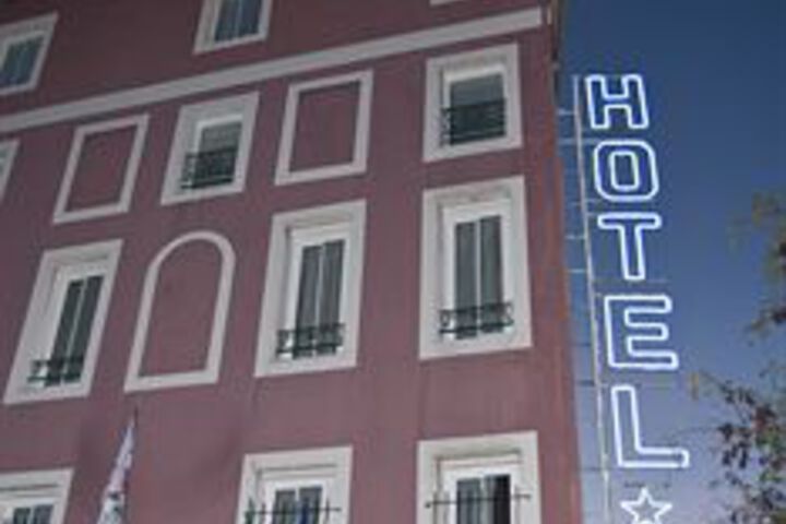 Hotel 33 of 42