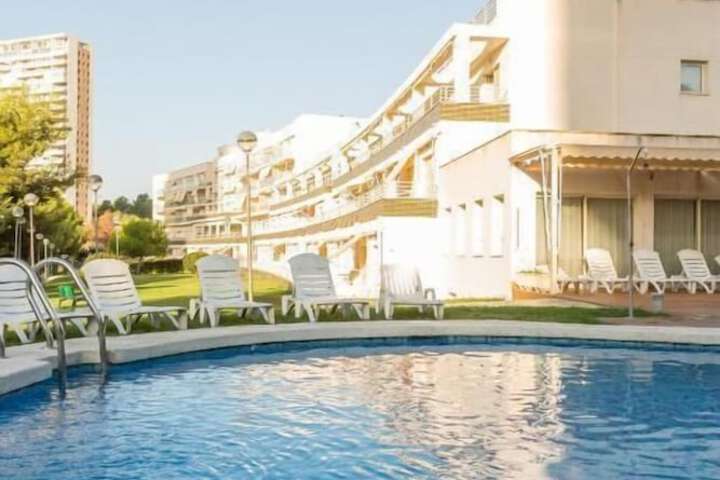 Pool Hotel