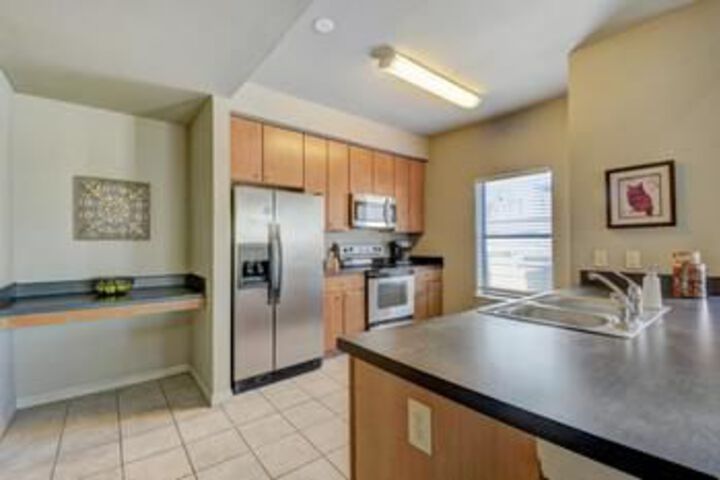 Image of 2515 Pearl 3BR 4BR