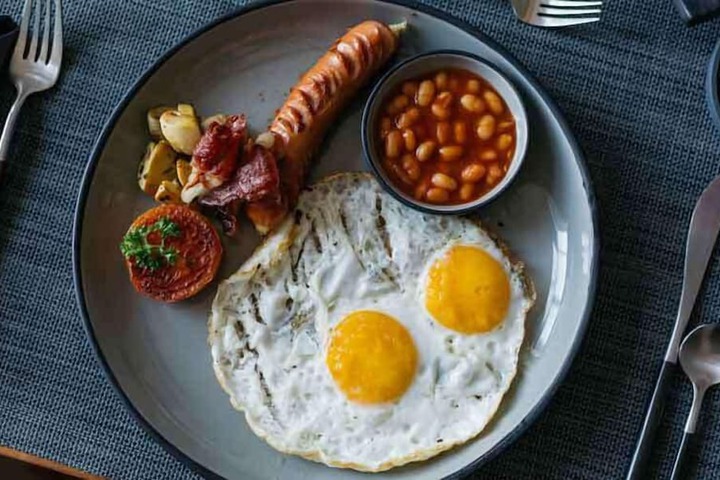 Breakfast/Coffee Service 18 of 27