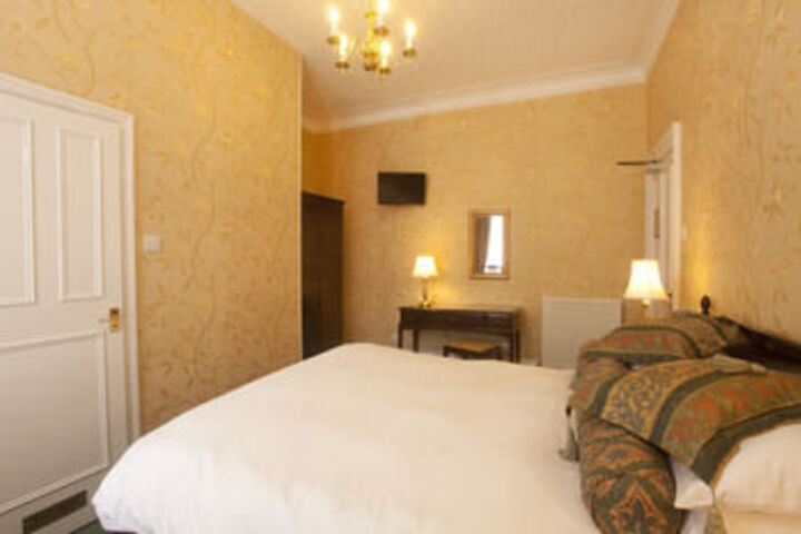 Room 56 of 95