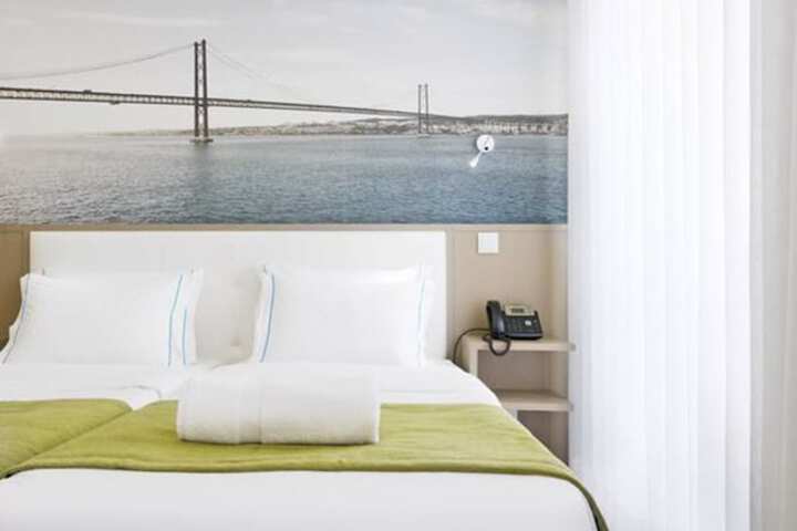 Room 34 of 88