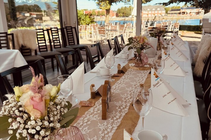 Dining 60 of 114