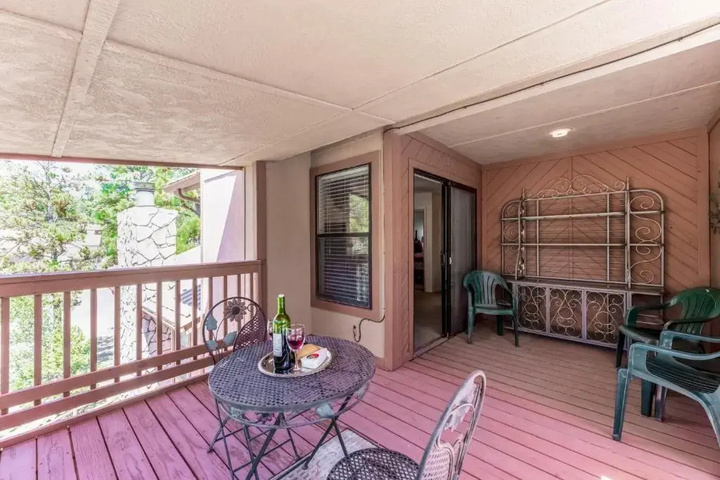 Terrace/Patio 7 of 15