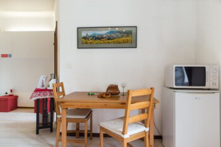 Room 2 of 13