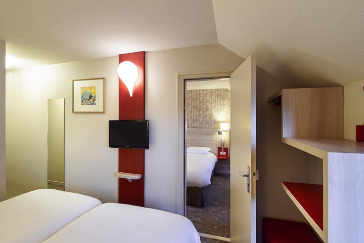 Room 22 of 58
