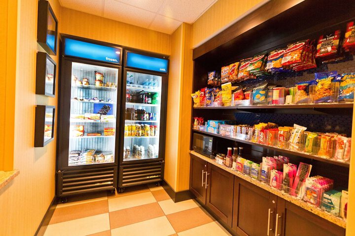 Snack bar