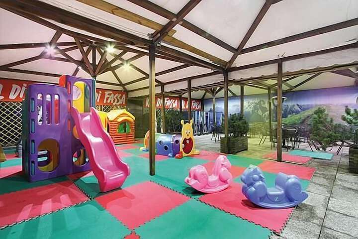 Children's play area - indoor