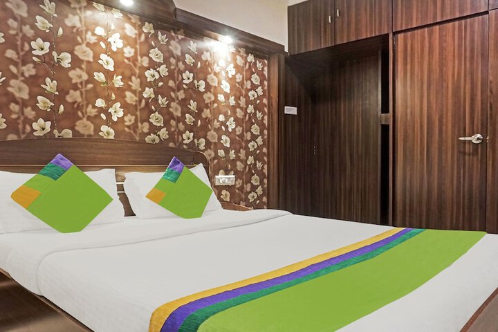 Room 20 of 42