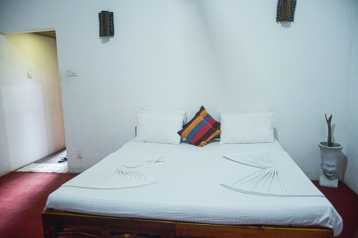Room 7 of 47