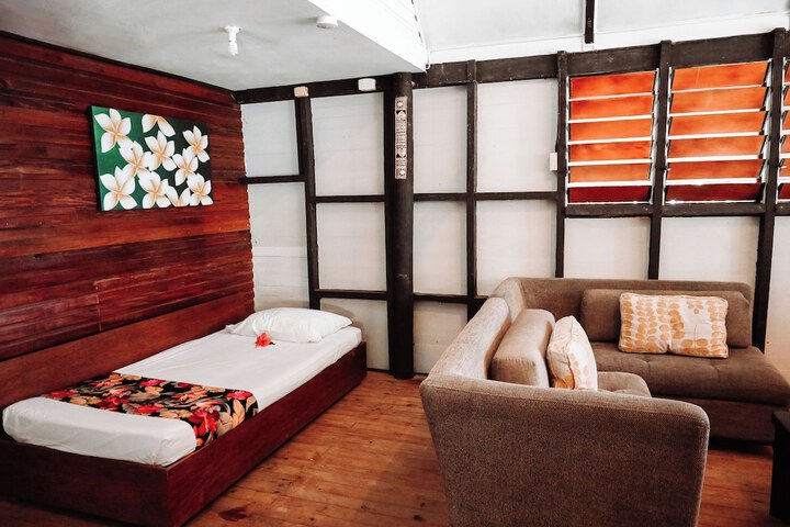 Room 18 of 57