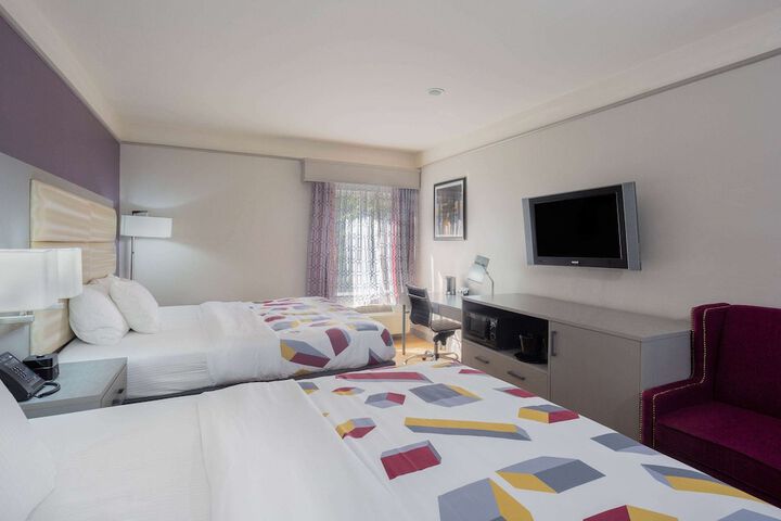 Room 6 of 29