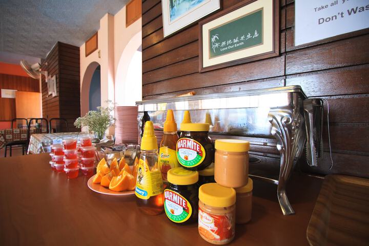 Breakfast/Coffee Service 42 of 60