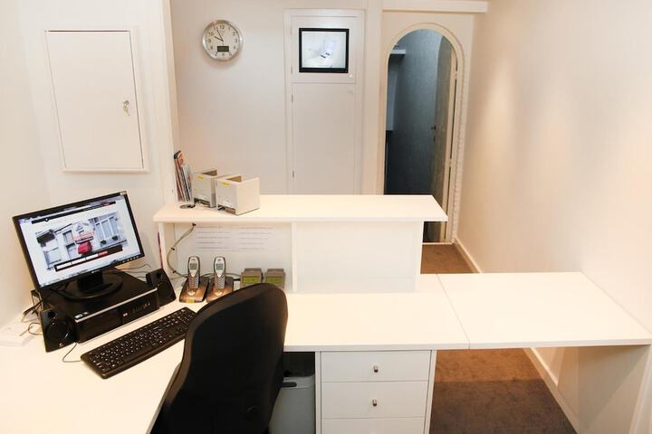 Business Center 39 of 45