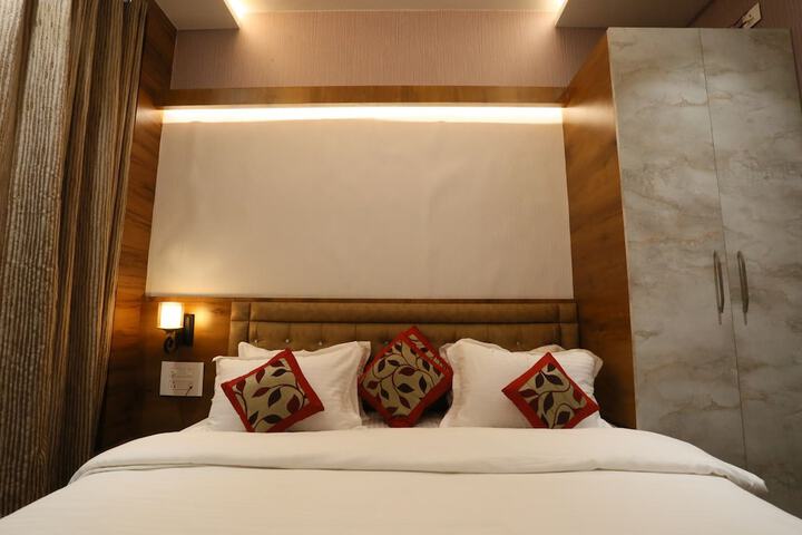 Room 21 of 85