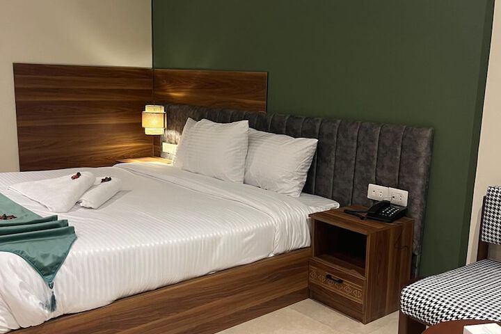 Room 20 of 58