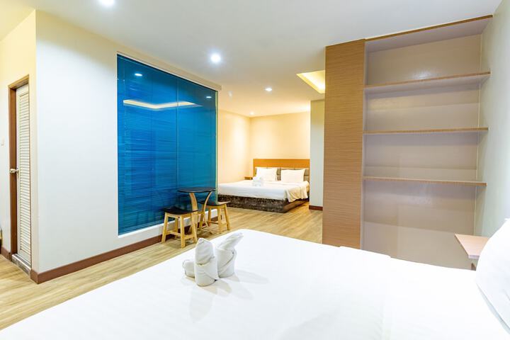Room 16 of 88