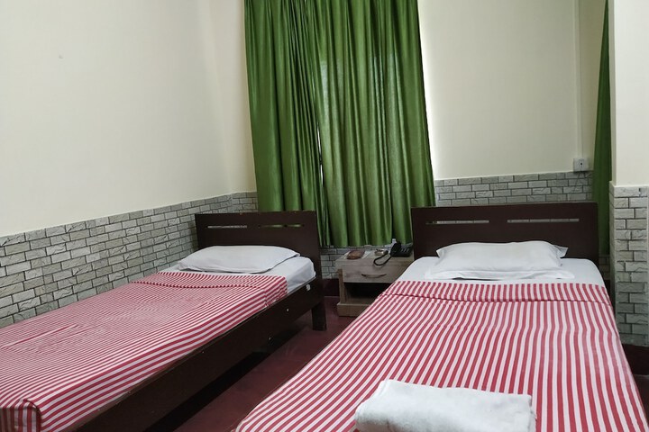 Room 27 of 55