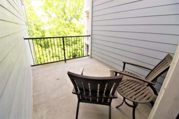 Terrace/Patio 2 of 32