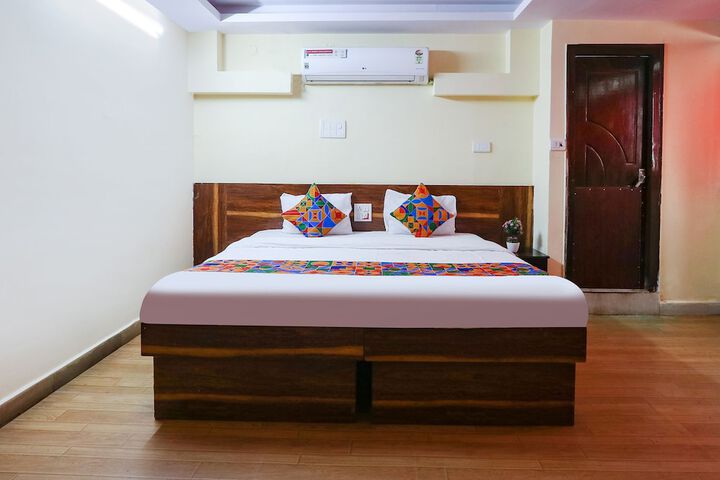 Room 28 of 31