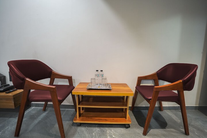 Room 32 of 50