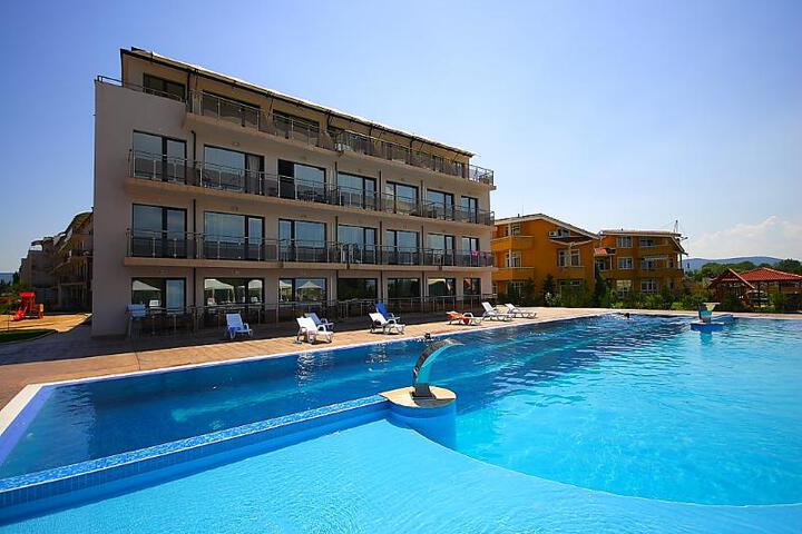 SOZOPOLI STYLE CLUB