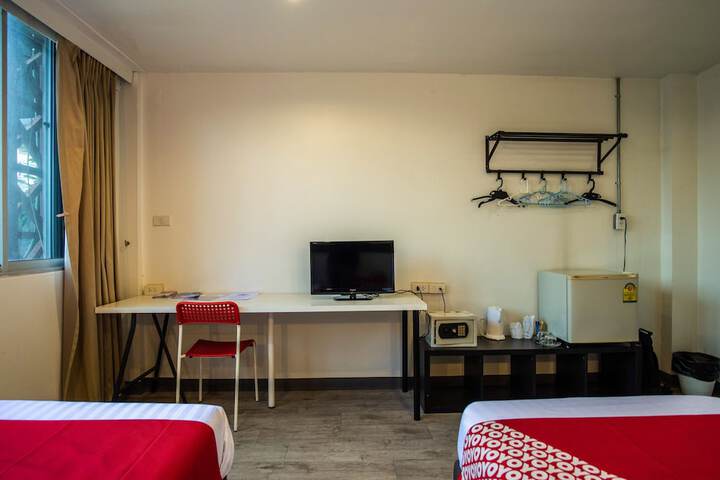 Room 12 of 35